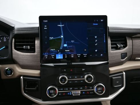 Used 2024 Ford Expedition Max Limited image 17
