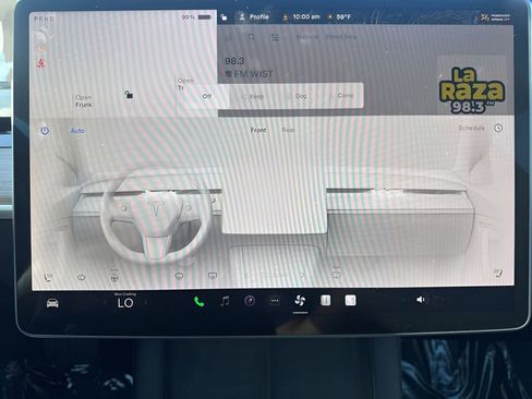 Used 2023 Tesla Model 3 Standard Range image 18