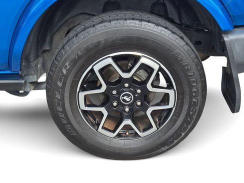 Used 2021 Ford Bronco Outer Banks AWD/4WD image 11