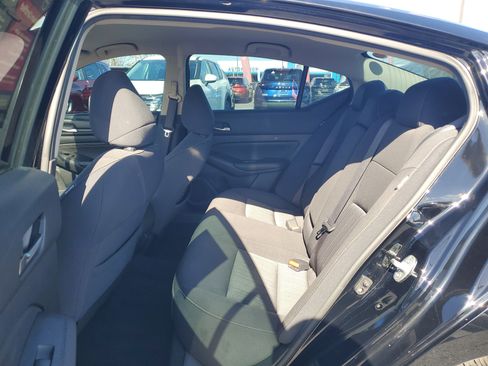 Certified 2020 Nissan Altima 2.5 S image 14