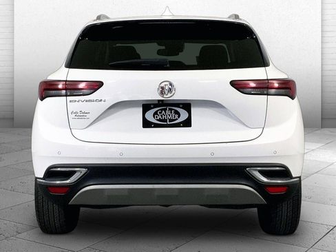 Used 2023 Buick Envision Essence image 3