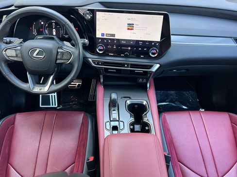 Used 2024 Lexus RX 500h F Sport w/ Convenience Package AWD/4WD image 16