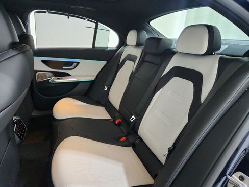 New 2026 Mercedes-Benz E 53 AMG e 4MATIC Sedan image 8