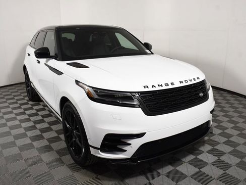 New 2026 Land Rover Range Rover Velar Dynamic SE AWD/4WD image 9
