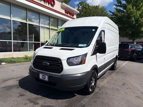 Used 2018 Ford Transit 250 148 High Roof RWD image 2