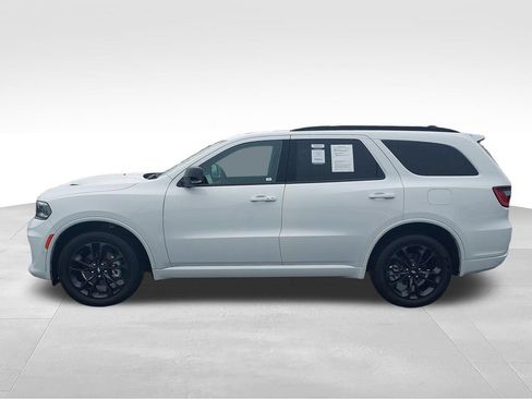 Used 2025 Dodge Durango GT AWD/4WD image 2