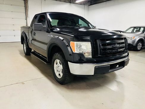 Used 2010 Ford F150 XLT AWD/4WD image 4