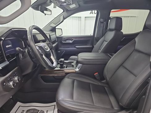 Used 2024 GMC Sierra 1500 Elevation w/ Elevation Premium Package AWD/4WD image 36