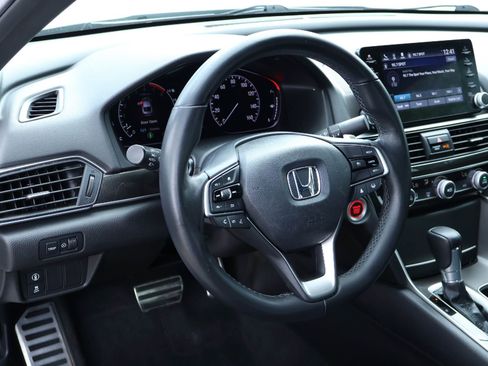 Used 2021 Honda Accord Sport image 2