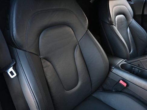 Used 2008 Audi R8 V8 image 41