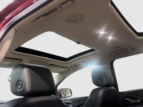 Used 2020 GMC Acadia Denali w/ Technology Package image 14