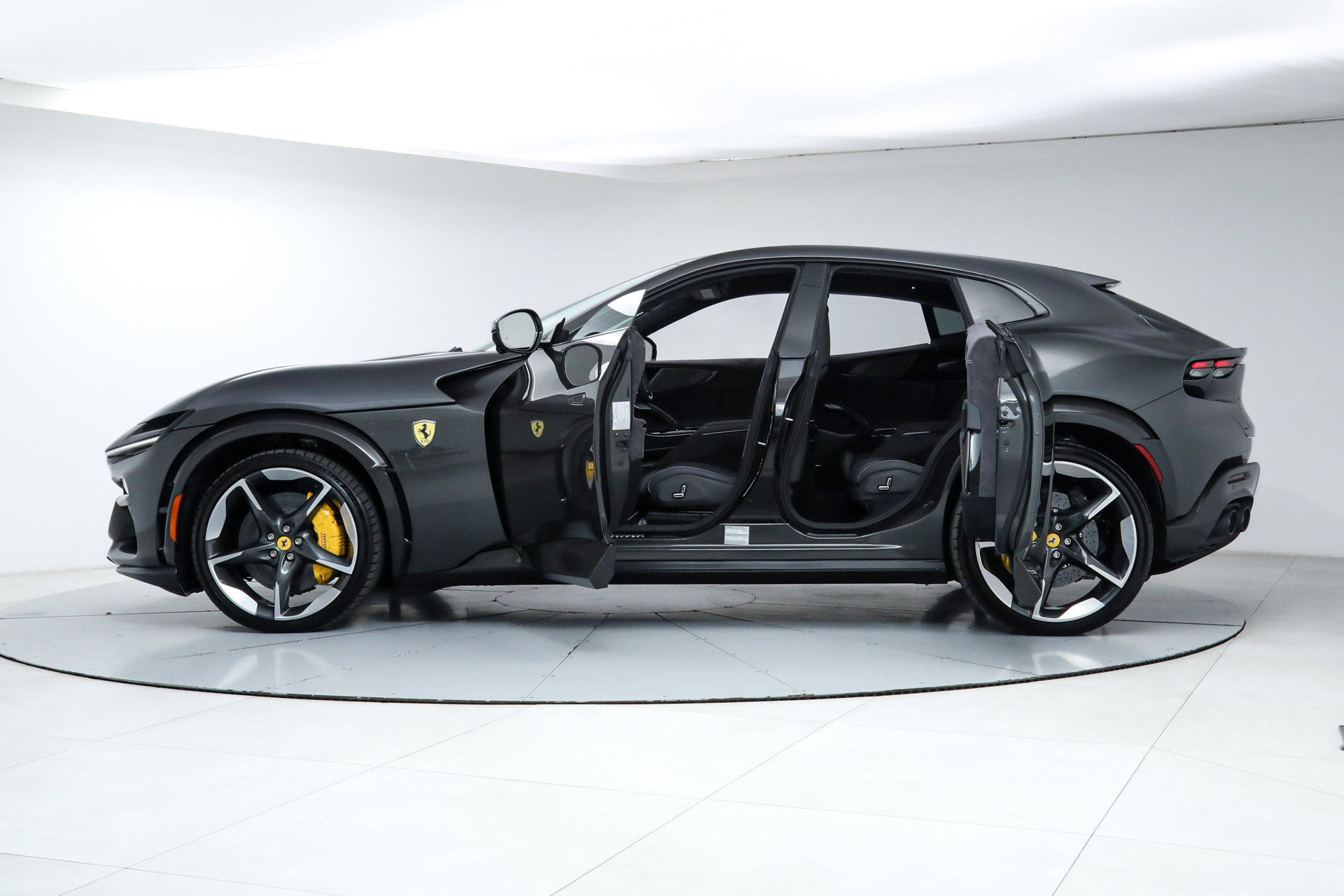 Used 2025 Ferrari Purosangue AWD/4WD image 7