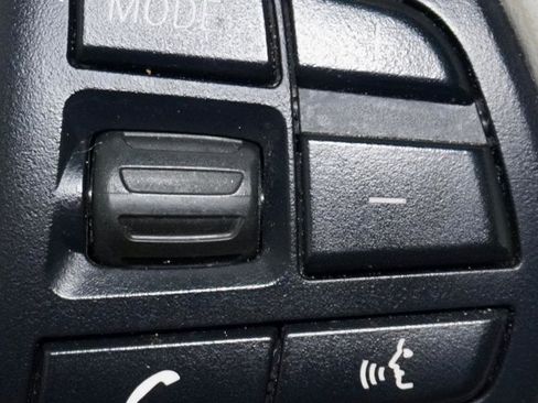 Used 2015 BMW i3 w/ Range Extender image 23