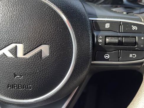 Used 2023 Kia K5 LXS FWD image 11