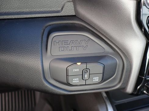 Used 2025 RAM 3500 Laramie image 22