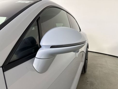 New 2026 Porsche Macan 4 Electric image 12