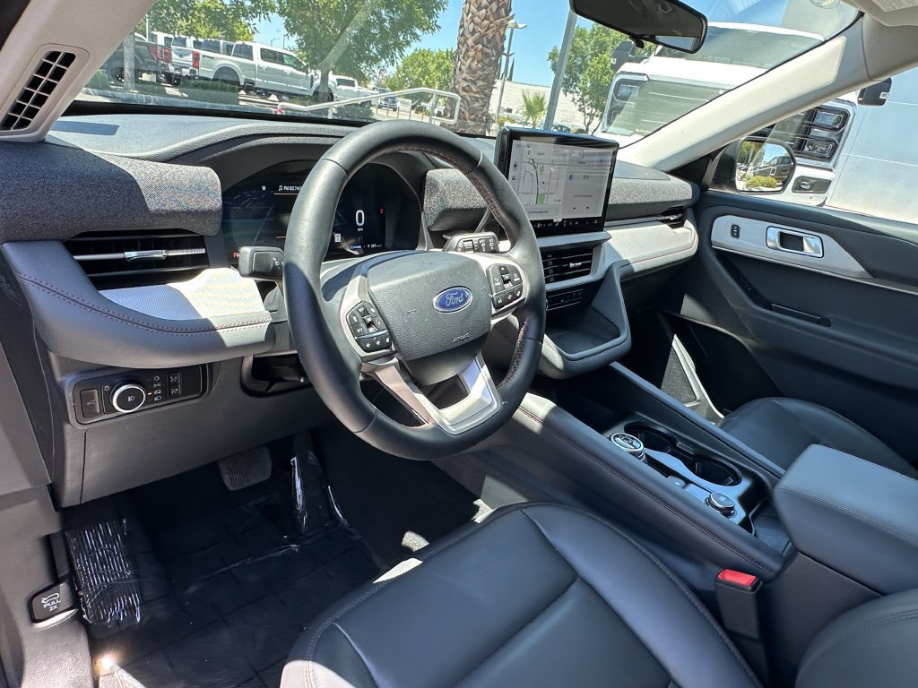 Certified 2026 Ford Explorer Active w/ Active Comfort Package RWD image 26