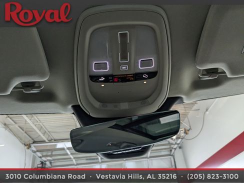 Certified 2024 Volvo XC90 B6 Plus w/ Protection Package Premier image 25