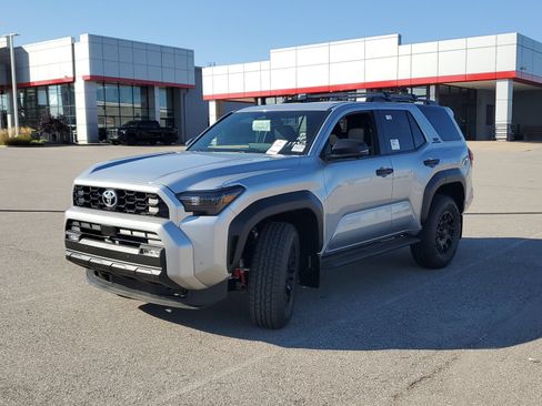 New 2026 Toyota 4Runner TRD Off-Road Premium AWD/4WD image 2