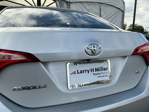 Used 2019 Toyota Corolla LE image 22