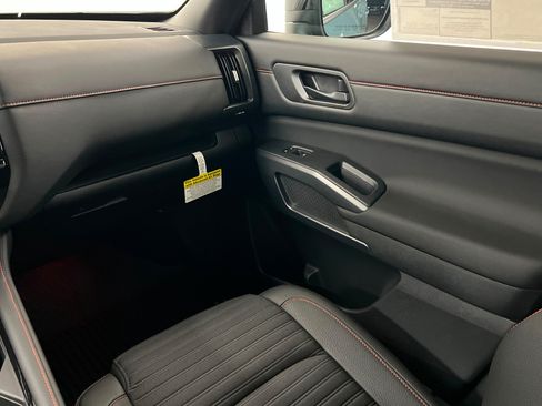 New 2026 Nissan Pathfinder Rock Creek AWD/4WD image 10