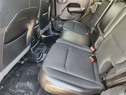 Used 2021 Jeep Wrangler Unlimited Sport image 29