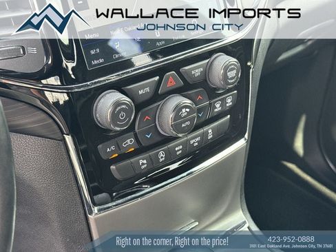 Used 2020 Jeep Grand Cherokee Altitude AWD/4WD image 26
