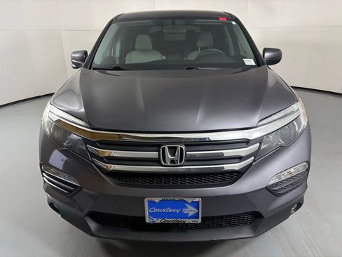 Used 2017 Honda Pilot EX image 3