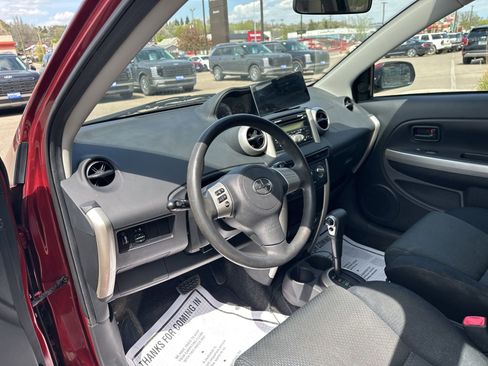 Used 2006 Scion xA FWD image 10