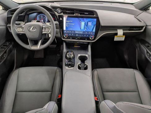 New 2026 Lexus RZ 450e AWD image 32