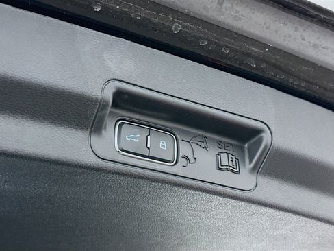 Used 2025 Ford Explorer Platinum w/ LUX Leather Package image 33