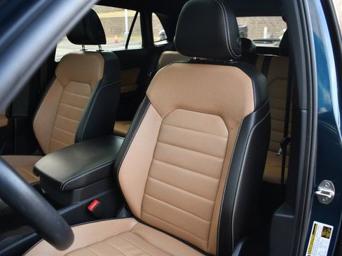 Used 2023 Volkswagen Atlas Cross Sport SEL Premium R-Line image 17