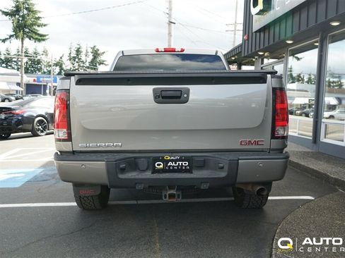 Used 2013 GMC Sierra 1500 Denali AWD/4WD image 5