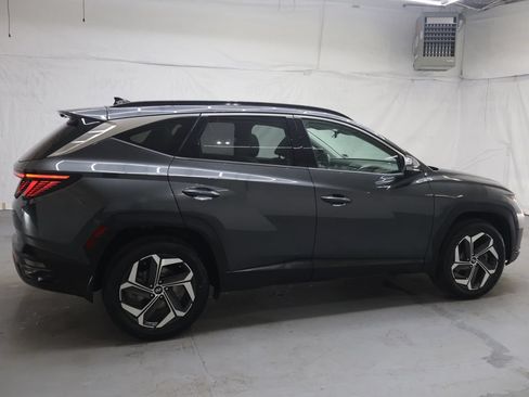 Used 2022 Hyundai Tucson Limited w/ Cargo Package AWD/4WD image 8