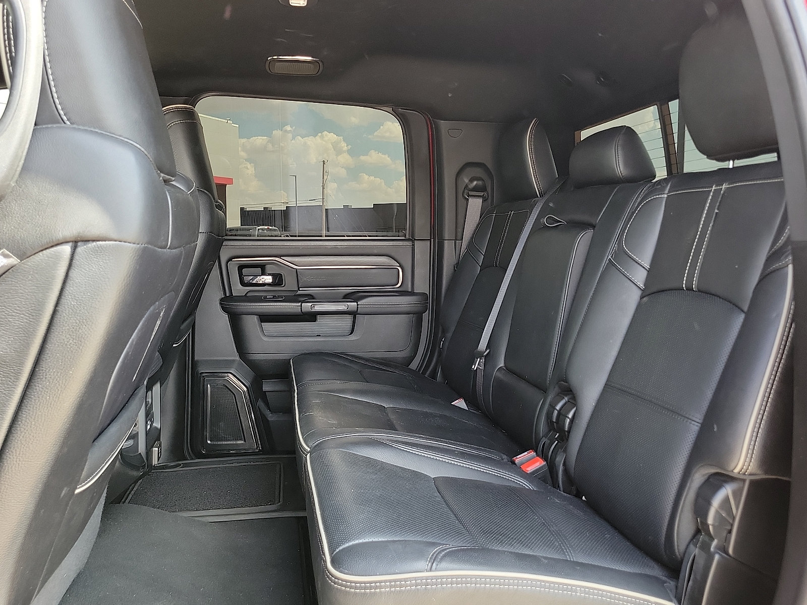 Used 2024 RAM 2500 Limited AWD/4WD image 8