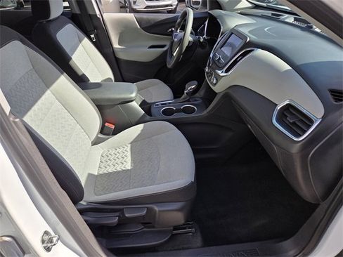 Certified 2022 Chevrolet Equinox LS w/ LS Convenience Package image 15