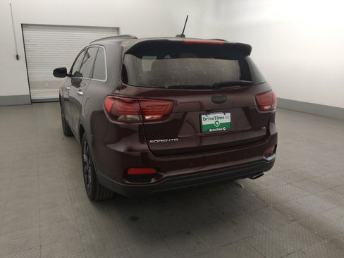 Used 2019 Kia Sorento S FWD image 6