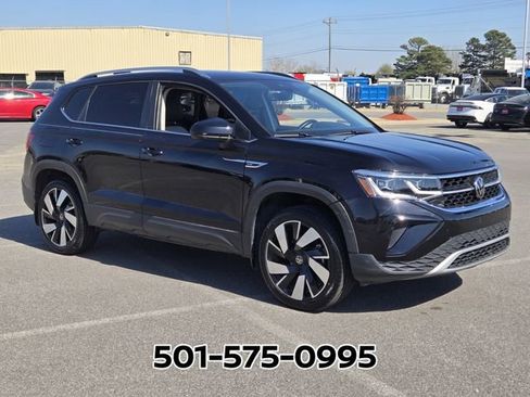 Used 2024 Volkswagen Taos SEL AWD/4WD image 8