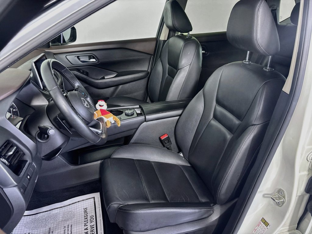 Used 2023 Nissan Rogue SL AWD/4WD image 11