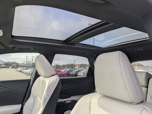 Used 2023 Lexus RX 350 image 27