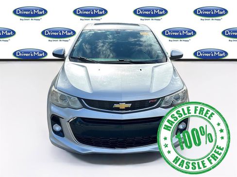 Used 2017 Chevrolet Sonic LT w/ Fun and Sun Package image 2