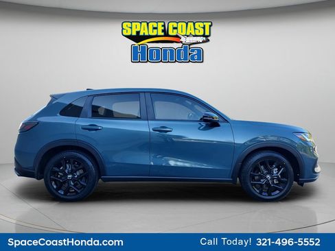 Used 2024 Honda HR-V Sport image 2