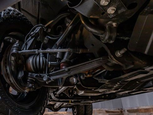 Used 2024 Chevrolet Silverado 3500 High Country w/ High Country Premium Package image 13