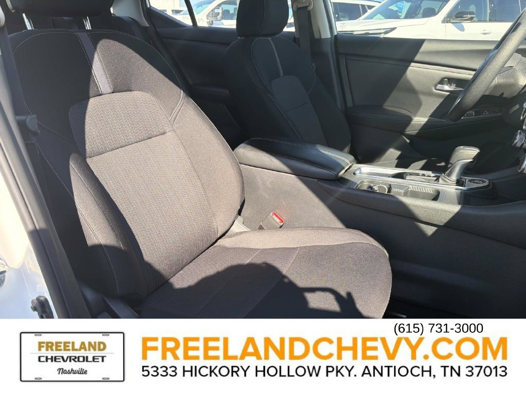 Used 2024 Nissan Sentra SV FWD image 24