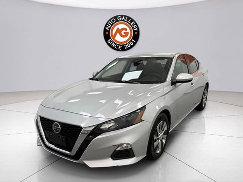 Used 2022 Nissan Altima 2.5 S FWD image 8