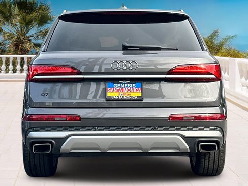 Used 2025 Audi Q7 2.0T Premium w/ Convenience Package image 5