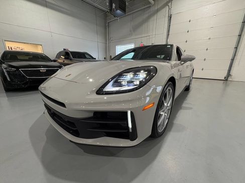 Used 2024 Porsche Panamera 4 AWD/4WD image 62