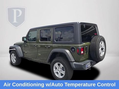 Used 2022 Jeep Wrangler Unlimited Sport AWD/4WD image 9