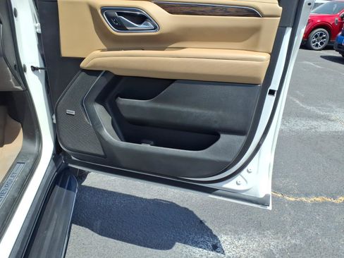 Used 2022 Chevrolet Tahoe Premier w/ Texas Edition RWD image 14
