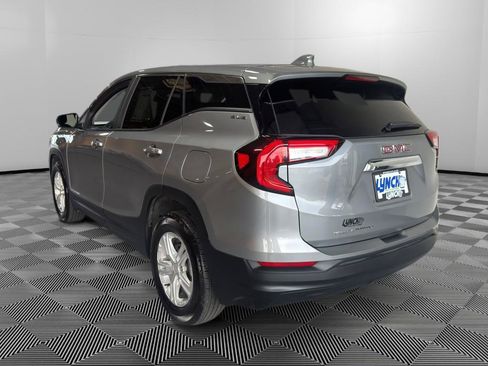 Used 2023 GMC Terrain SLE FWD image 3